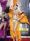 The fifth Premiere of the game: Samba girls' hot dance(18)